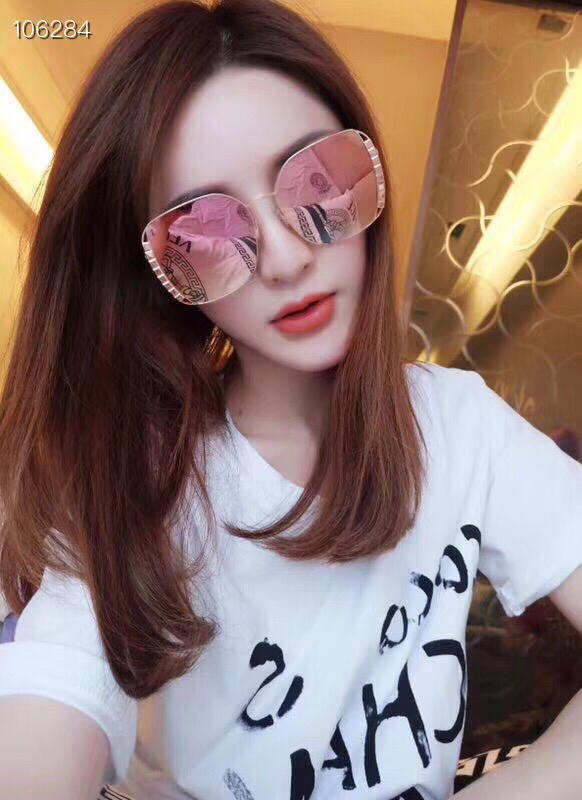 CHANEL香奈兒 2019春夏新品  彈簧鏡腿 太陽鏡 CH4197 大方框系列  lly1599
